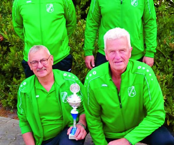 Kluppelshuizen 1 pakt titel na nagelbijter in de Streu