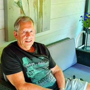 Bert Muntinga is al veertig jaar de trainer van Veldgroep 2