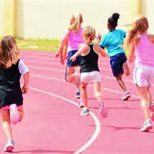 Meer dan tweehonderd leerlingen doen mee aan Schoolatletiektoernooi