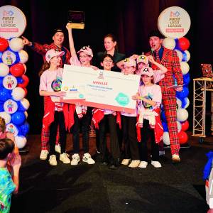 Basisschool Telgenborch uit Almelo wint landelijke finale FIRST LEGO League