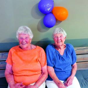 Tweeling samen 180 jaar