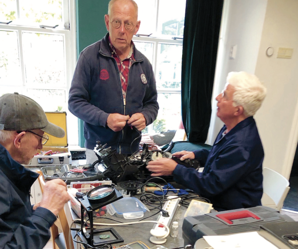 Iets stuk? Ga naar het Repair Café!