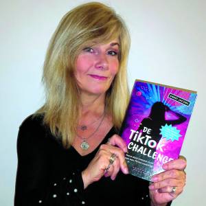 Schrijfster Annet Jacobs genomineerd voor Tina Boek van het Jaar Award